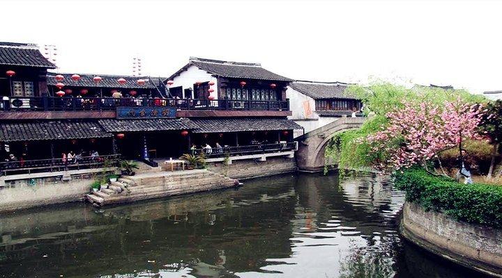 深入了解请问被已婚男骗着恋爱,被我发现,他说他带着两个孩子离婚我是否愿意,我该怎么做? | 有问必答平台