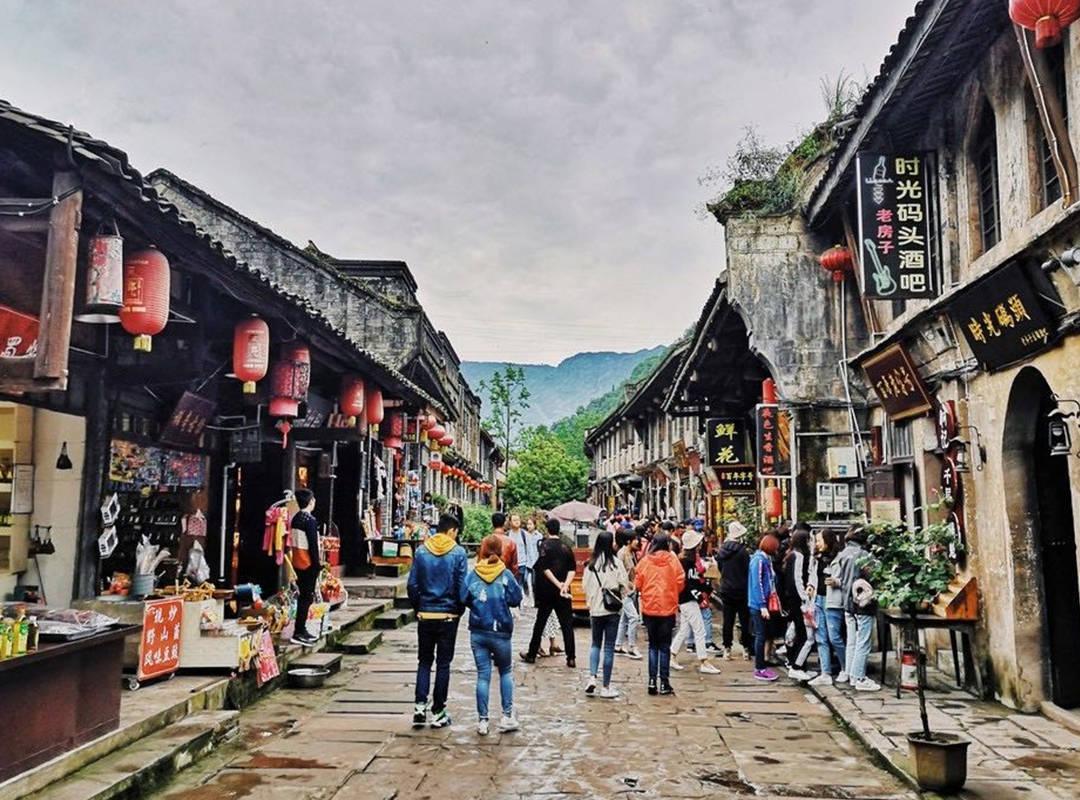 北京的特产有哪些,哪里有卖-智能问答网页,帮助解决你的疑问